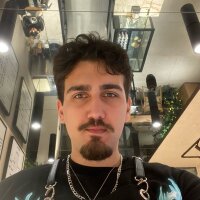 yugurr profil fotoğrafı