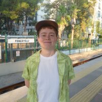 eceoztrk profil fotoğrafı
