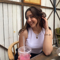 emineyakutt profil fotoğrafı