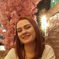 tugbakaragoz74 profil fotoğrafı