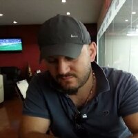 hkusak profil fotoğrafı