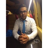 ozancumbur profil fotoğrafı
