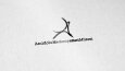 Sade ama Güçlü bir Logo