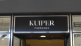 Kuiper Perfumes Logo Mockup konsepti