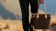 Yapay Zeka Ürün Modeli - Louis Vuitton Neverfull PM Tote Bag