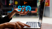 SEO uyumlu metinler yazarak ürünlerinizi ön plana çıkarırım