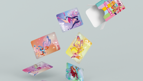 girl playing card
