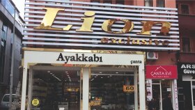 Lion Ayakkabı Tabela 