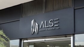 kurumsal ve minimal logo tasarımları yapıyorum