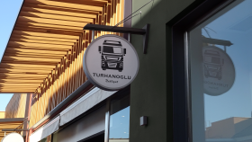 Logomun Tabelada Duruş Şekli