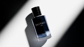Dior Sauvage parfüm şişesi