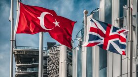 İngilizce - Türkçe ve Türkçe - İngilizce çeviri yapıyorum