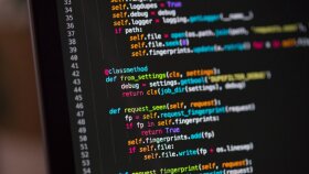 web yazılımındaki hataları düzeltebilirim