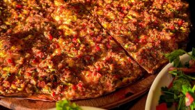 Çanakcı Döner, Cajun Corner ve Gece Kavurmacısı
