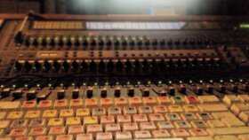  şarkınızın edit, mix, mastering işlemlerini yaparım