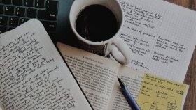 akademik metinlerin kaynakça ve akış düzenlemelerini yaparım