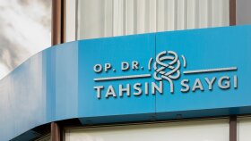 Omurilik Cerrahisi Doktor - Logo Tasarımı