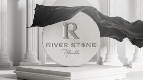 River Stone - Logo Tasarımı