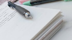 Profesyonel el yazısı ile ders notu ödev ve dijital arşivleme
