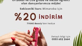 markalar için yaratıcı sosyal medya tasarımları yapıyorum