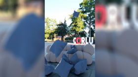 Gerçekçi Mobilya Reklam Çalışması 