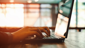 Blog sayfanız, ticari sitenize eşsiz içerikler hazırlarım