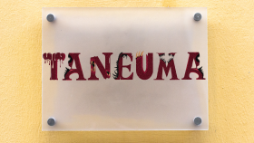 markanızı tanımlayan özel bir logo tasarlarım