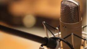 istediğiniz türde şarkı, söz, müzik ve beste yapabilirim