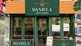 Daniela Tratoria - Logo
