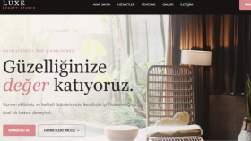 LUXÉ Beauty Studio adında güzellik salonu web sitesi 