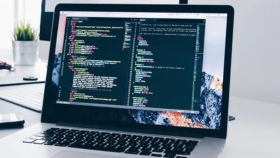 php tabanlı web tasarım sitesi yapabilirim