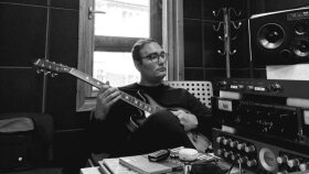 şarkılarınıza ve beatlerinize gitar çalarım