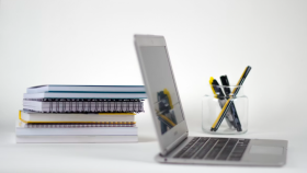 Excel dosyalarınızı düzenler ve veri girişi yaparım