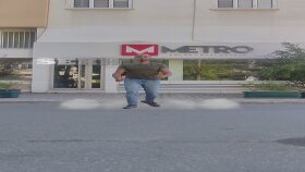 Emlak Firması İçin Yeni Nesil Reklam, Süper Kahraman İnişi