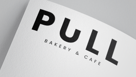 PULL - Cafe & Bakery
