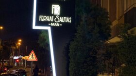 Erkek kuaförü - Logo ve Tabela Uyarlaması