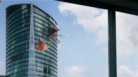 Helikopter ve Bina Bombalama Sahnesi