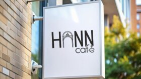 işini yansıtan sade ve güçlü logolar tasarlarım
