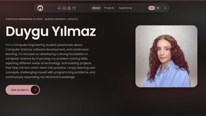 React ile mobil uyumlu web arayüzleri geliştiririm