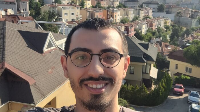 seslendirme yapıyorum her konuda yapabilirim