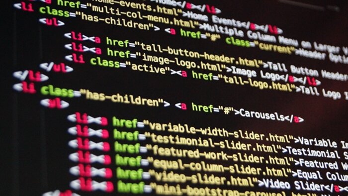 çeşitli sektörler için fuul-stack web siteleri yaparım