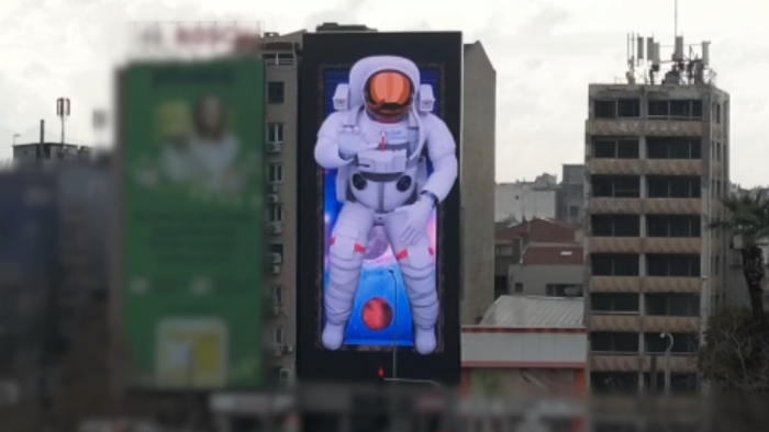 klipleriniz ve reklamlarınız için VFX ve CGI yapabilirim