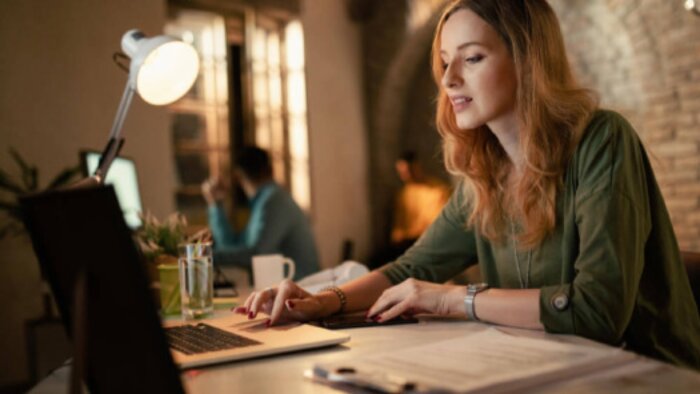 metinleri ve makaleleri bütünlüğü bozmadan düzenlerim
