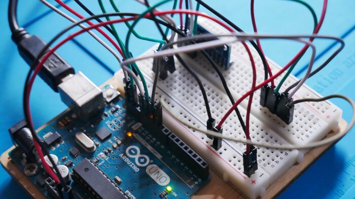 istediğiniz elektronik proje konularında yardımcı olabilirim