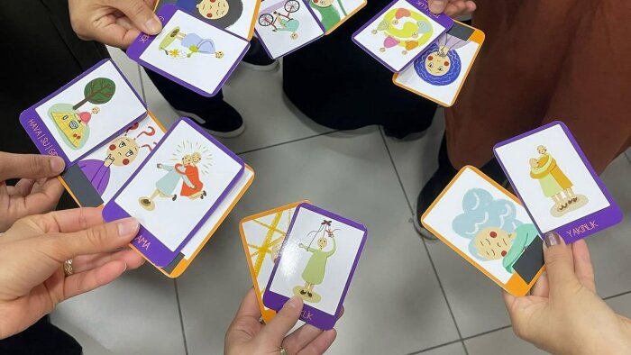 yetişkinler için etkileşimli atölye içerikleri hazırlarım