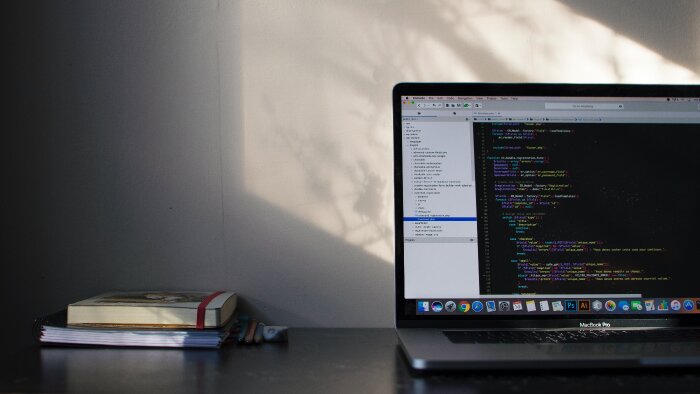 size özel web sitesi yapar ve teknik destek sağlarım