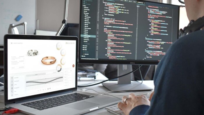 Backend geliştiriyorum