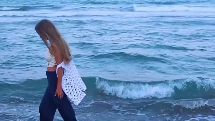 senin için stok videolarını kurgulayıp montajını yapıyorum