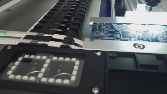 ihtiyacınız olan elektronik tasarımı yapabilirim