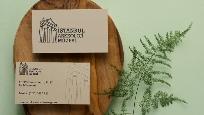 dikkat çekici kartvizit  tasarımları yapabilirim